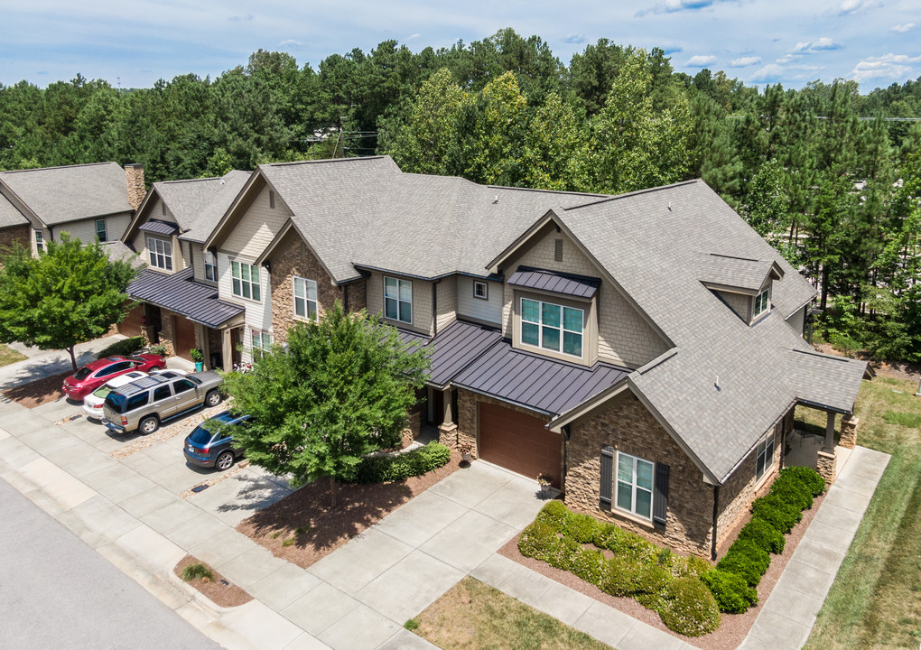 The Townhomes at Chapel Watch Village in Chapel Hill, NC - Foto de edificio