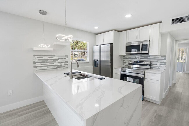 property at 385 Flanders I
