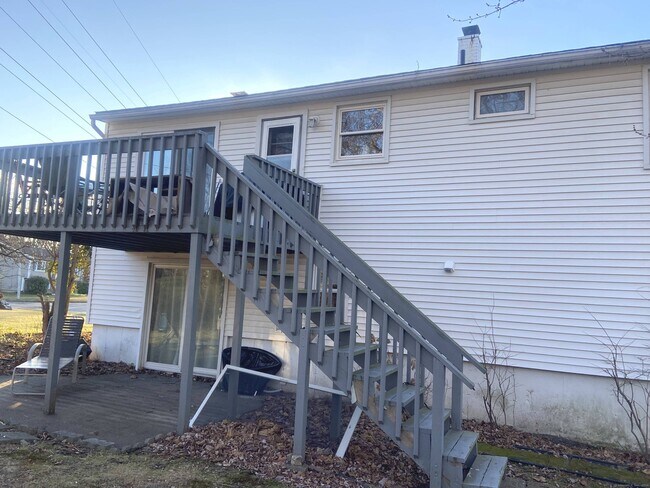 20 Heritage Pl in Bridgeport, CT - Building Photo - Building Photo