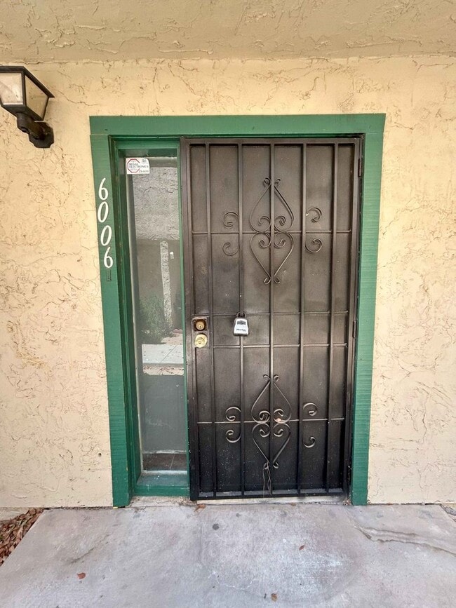 6006 W Townley Ave in Glendale, AZ - Foto de edificio - Building Photo