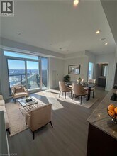 25 Wellington St S in Kitchener, ON - Building Photo - Building Photo