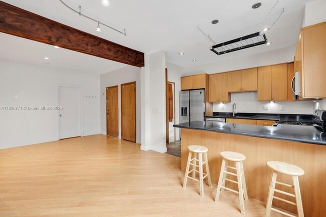 property at 305 Jefferson Ave