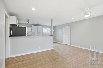 5308 Overbrook Dr in Austin, TX - Building Photo - Building Photo