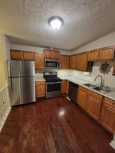 659 Ziegler Dr in Grayslake, IL - Building Photo - Building Photo
