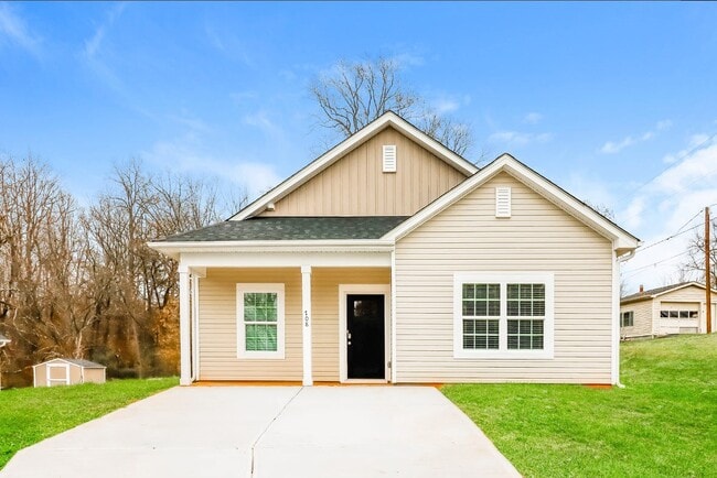 property at 708 N 6th St