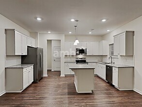 41 Camp Cir in Dallas, GA - Building Photo - Building Photo