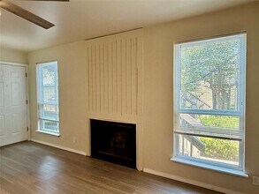 1000 W 26th St in Austin, TX - Building Photo - Building Photo