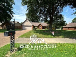 304 E White Rd in Collierville, TN - Building Photo - Building Photo