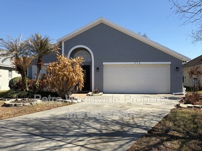 572 Tree Shore Dr in Orlando, FL - Building Photo - Building Photo