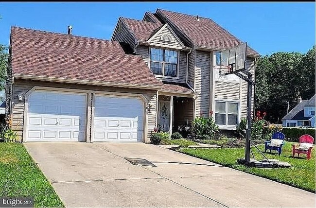 16 Country Hollow Cir in Sicklerville, NJ - Building Photo - Building Photo