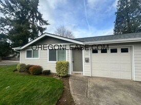 415 E 40th Ave in Eugene, OR - Building Photo
