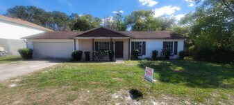 495 Fort Smith Blvd in Deltona, FL - Building Photo