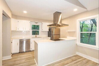 107 N Summit St in Little Rock, AR - Building Photo - Building Photo