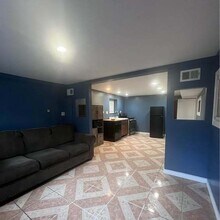 4202 N Sacramento Ave in Chicago, IL - Building Photo - Building Photo