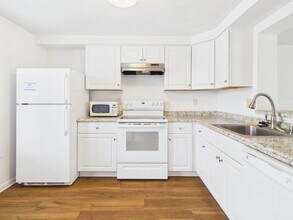 8410 Klarey Ct in Richmond, VA - Building Photo - Building Photo