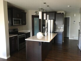 4814 Liberty St in Regina, SK - Building Photo