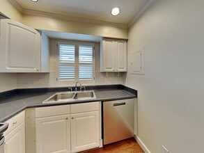 109 Memory Ct in Mountain Brook, AL - Building Photo - Building Photo