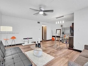 1545 Euclid Ave in Miami Beach, FL - Building Photo - Building Photo