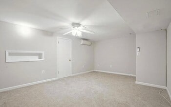 2605 Redmiles Dr in Silver Spring, MD - Building Photo - Building Photo