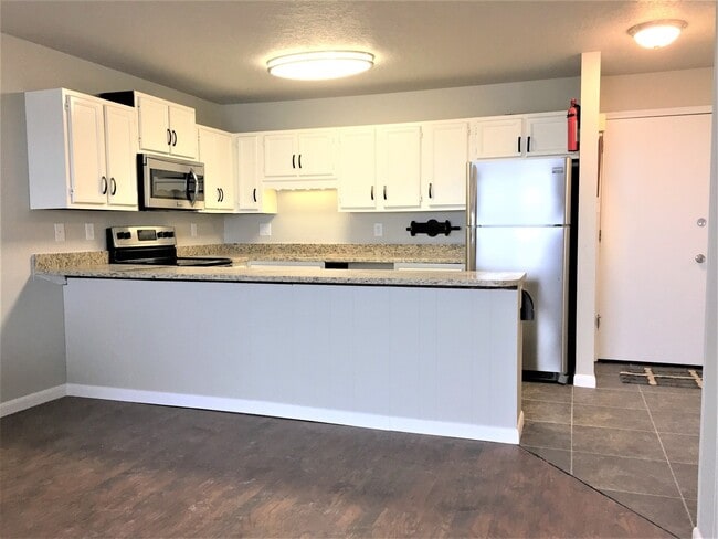 property at 763 Straight Creek Dr