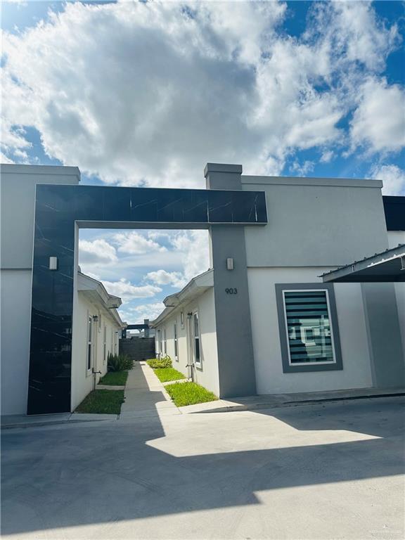 property at 13 West Dr