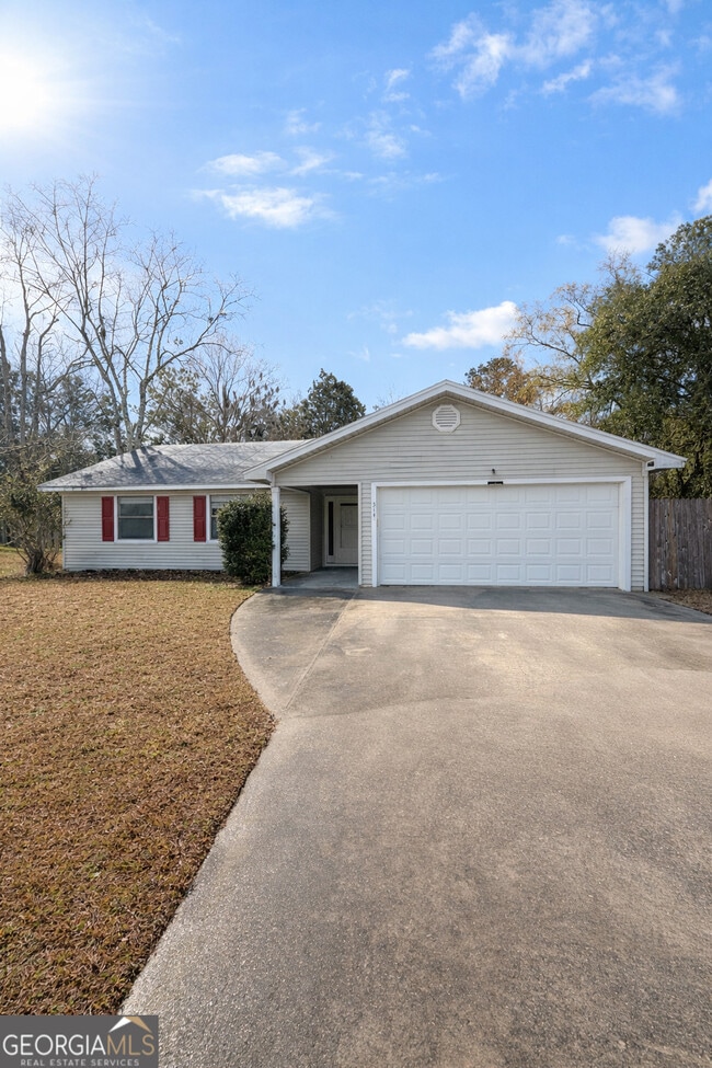 property at 514 Sunnyside Ct