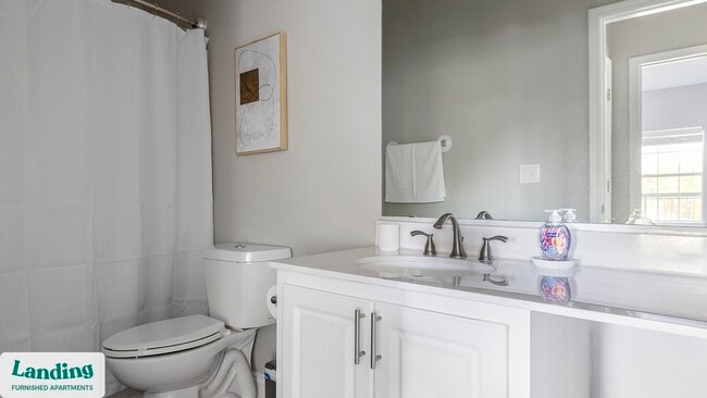 100 Crossing Blvd in Mcdonough, GA - Foto de edificio - Building Photo