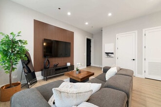 801 S Western Ave in Chicago, IL - Building Photo - Building Photo