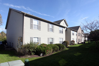 Woodcroft Apartments in Columbus, OH - Building Photo - Building Photo