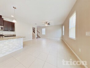 1381 Riley Cir, Unit 0926 in DeLand, FL - Foto de edificio - Building Photo