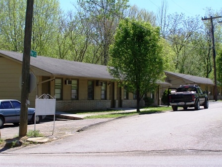 4200 Coffey St in Knoxville, TN - Foto de edificio - Building Photo