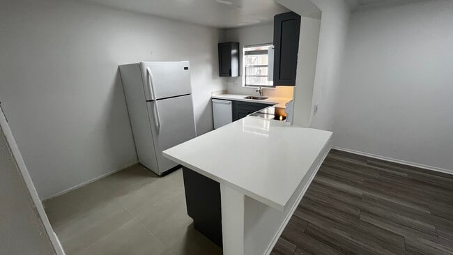 7765 SW 86th St, Unit F2-202 in Miami, FL - Foto de edificio - Building Photo