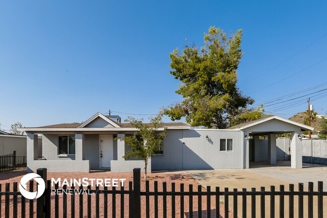property at 608 W Mission Ln