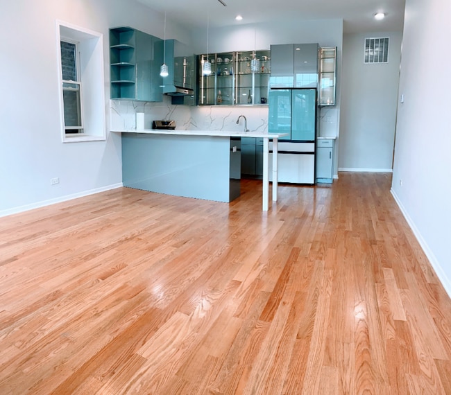property at 737 W 26th St
