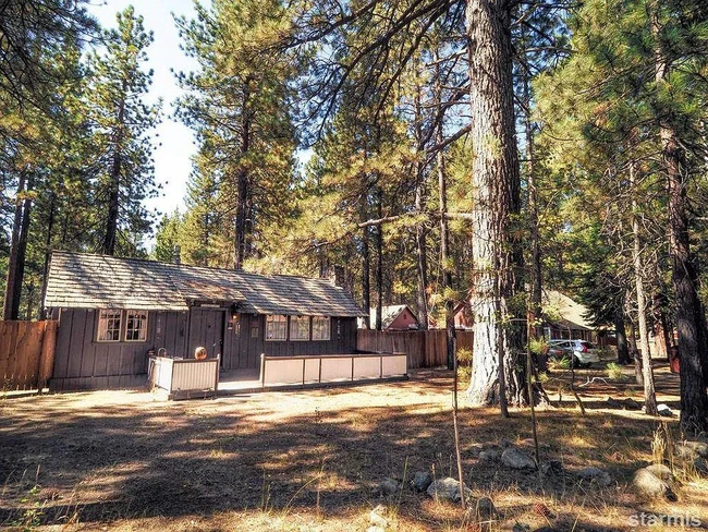 970 Los Angeles Ave in South Lake Tahoe, CA - Building Photo - Building Photo