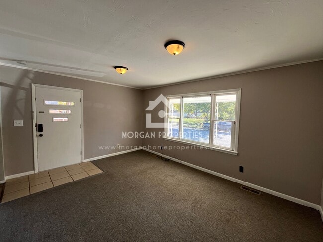 330 W 6th St in Anderson, IN - Building Photo - Building Photo