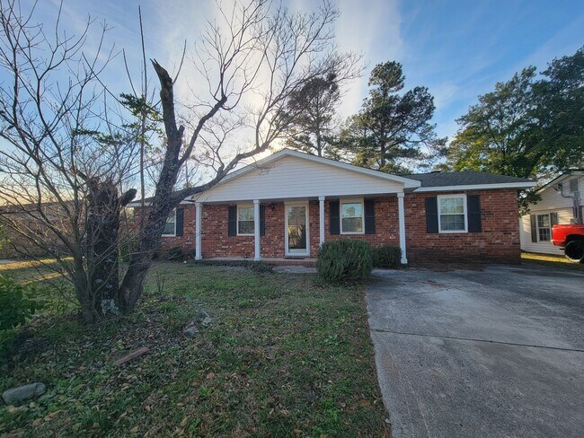 property at 116 Magnolia Dr