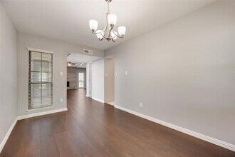 2221 Marble Falls Dr in Carrollton, TX - Building Photo - Building Photo