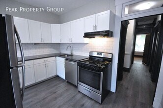 131 W 8th Ave in Columbus, OH - Foto de edificio - Building Photo