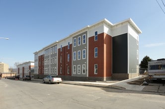 1015 West in Utica, NY - Foto de edificio - Building Photo