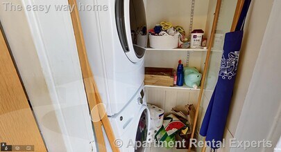 378 Washington St, Unit #2 in Somerville, MA - Building Photo - Building Photo