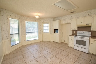 2946 River Bend Ct in Corpus Christi, TX - Building Photo - Building Photo