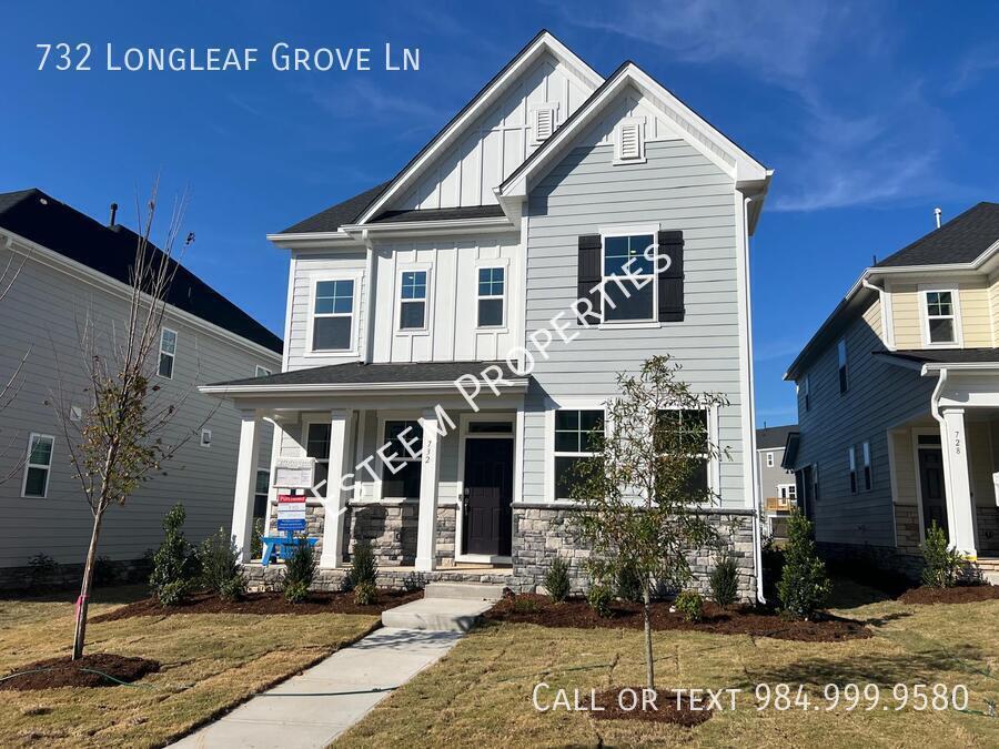 732 Longleaf Grv Ln in Knightdale, NC - Foto de edificio