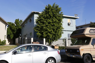 7911 Brimfield Ave in Panorama City, CA - Building Photo - Building Photo