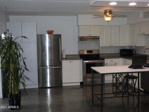 7751 E Glenrosa Ave-Unit -A5 in Scottsdale, AZ - Building Photo - Building Photo