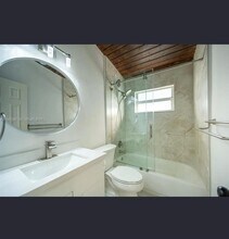 1108 SW 22nd Terrace in Fort Lauderdale, FL - Building Photo - Building Photo