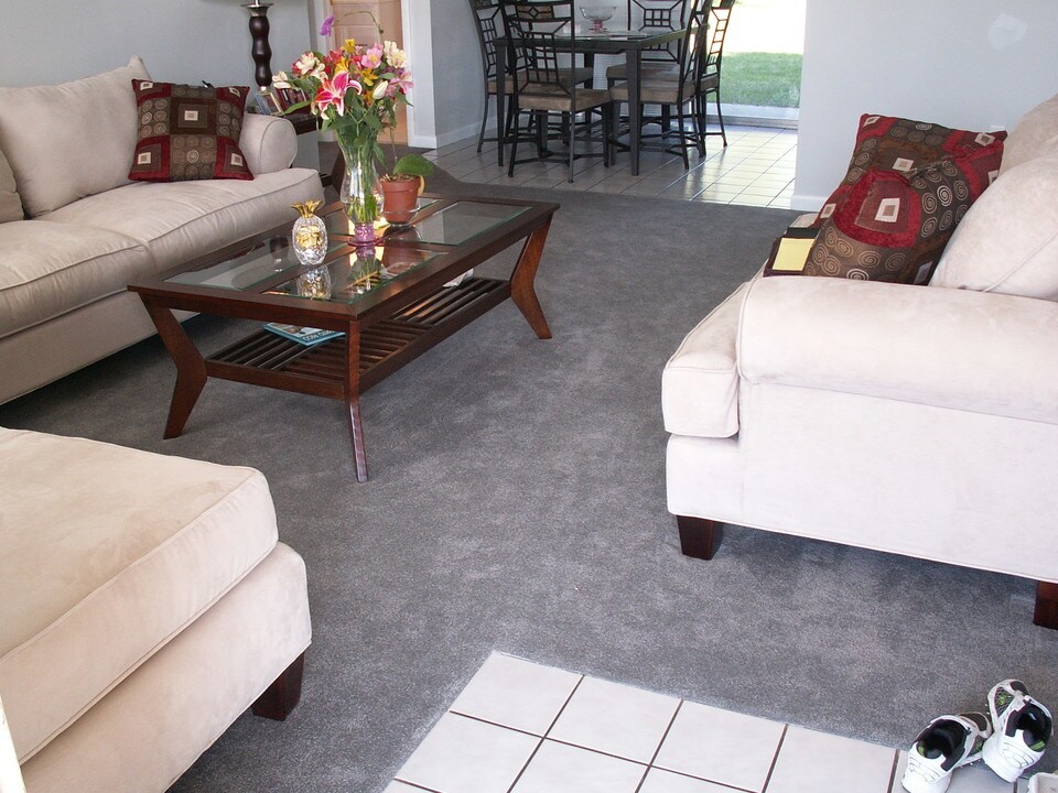 58 Garden View Terrace, Unit 58-15 in Hightstown, NJ - Building Photo