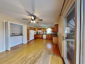 3415 Turnberry Dr in McHenry, IL - Building Photo - Building Photo