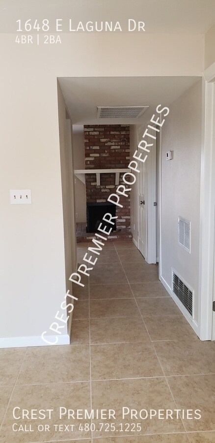 1648 E Laguna Dr in Tempe, AZ - Building Photo - Building Photo