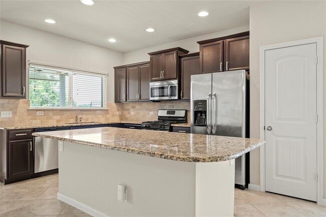 307 Limestone Creek in New Braunfels, TX - Building Photo - Building Photo